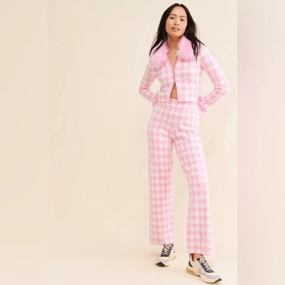 Show Me Your MuMu Pink Houndstooth Wide Leg Pants - Picture 4 of 8